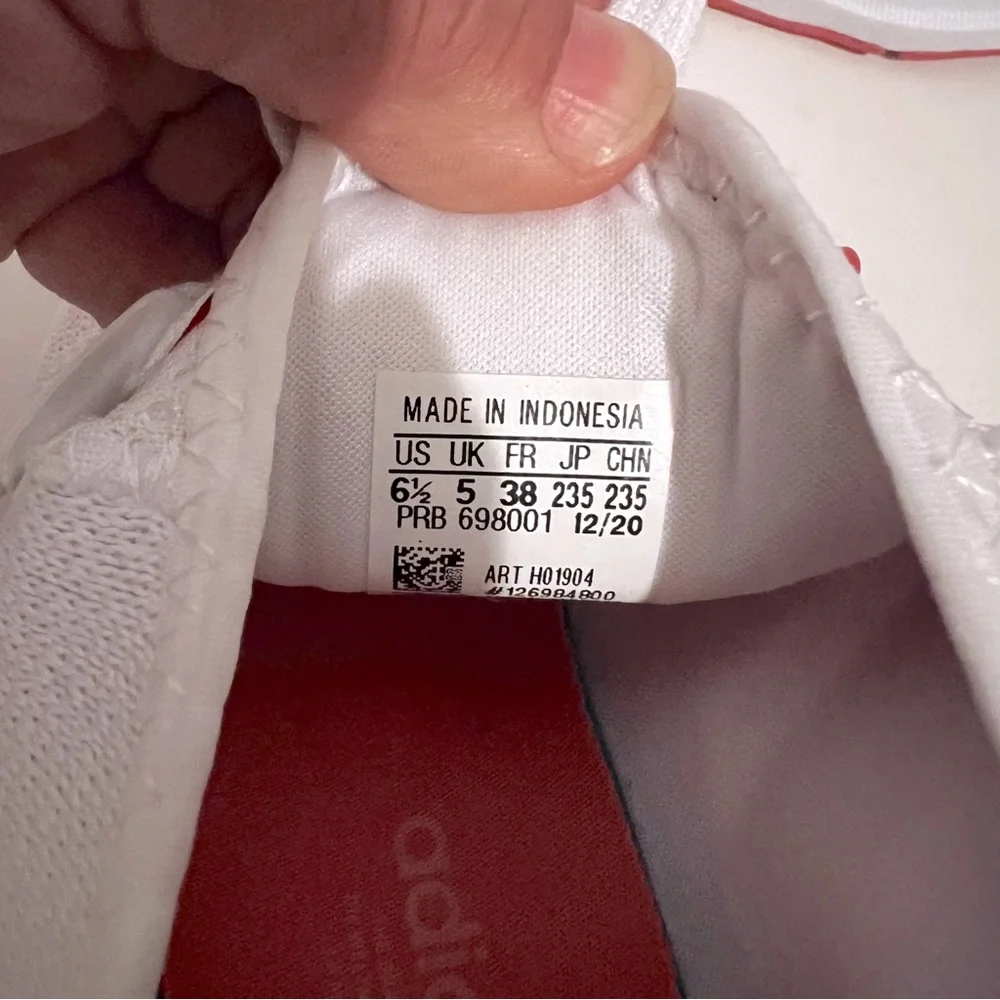 Women’s Adidas Originals Swift Run X W Sneakers, White/Pink, Size 6 1/2 - Picture 12 of 13
